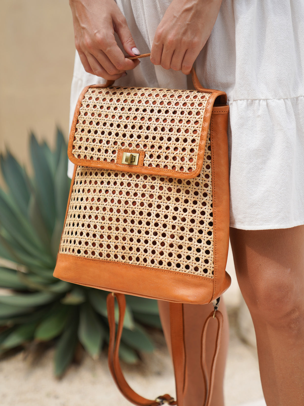 Nepal Backpack Tan