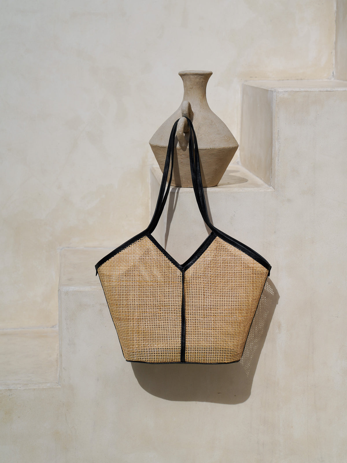 Lyon Bag Black
